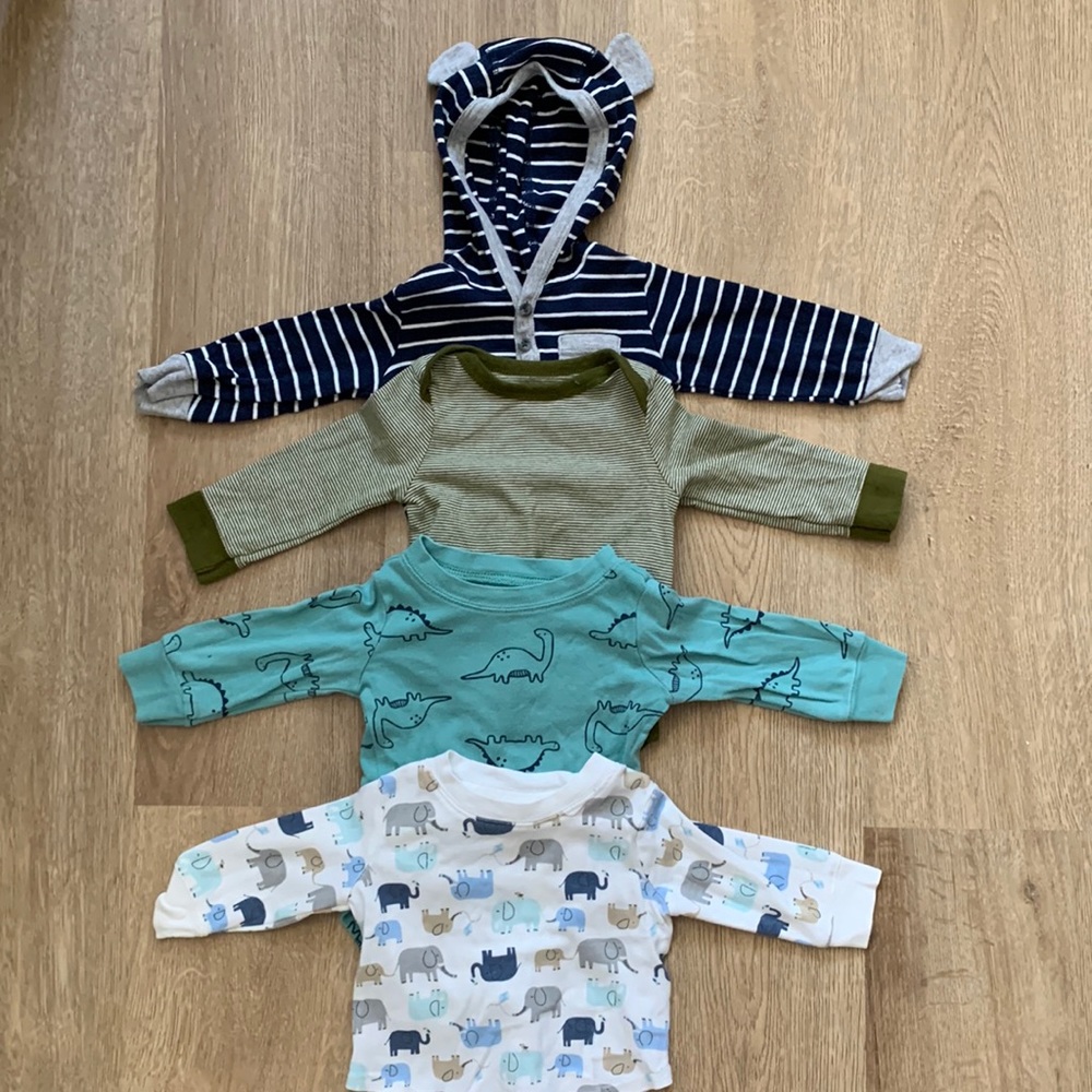 Bundle of 4 Long-Sleeve Tops - 6M